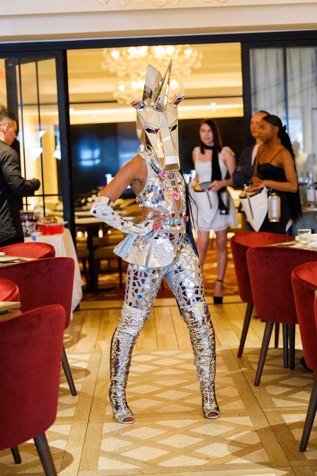 Les Bons Vivants — March Edition: Parisian-style brunch fête with live painting, acrobats, and joie de vivre. - Saturday March 28, 2026 at Barbouzard, Washington, DC
