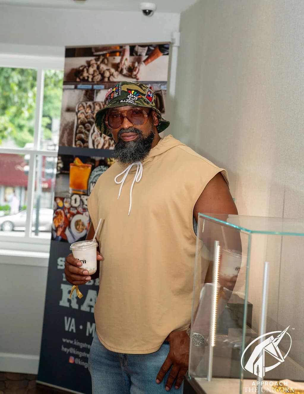 The Yacht Club at Acqua Pura Boutique — photograph DSC06476